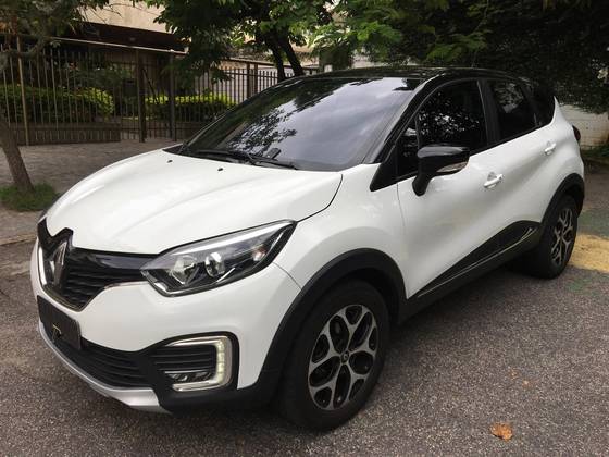 RENAULT CAPTUR 2.0 16V HI-FLEX INTENSE AUTOMÁTICO RENAULT CAPTUR 2.0 16V HI-FLEX INTENSE AUTOMÁTICO